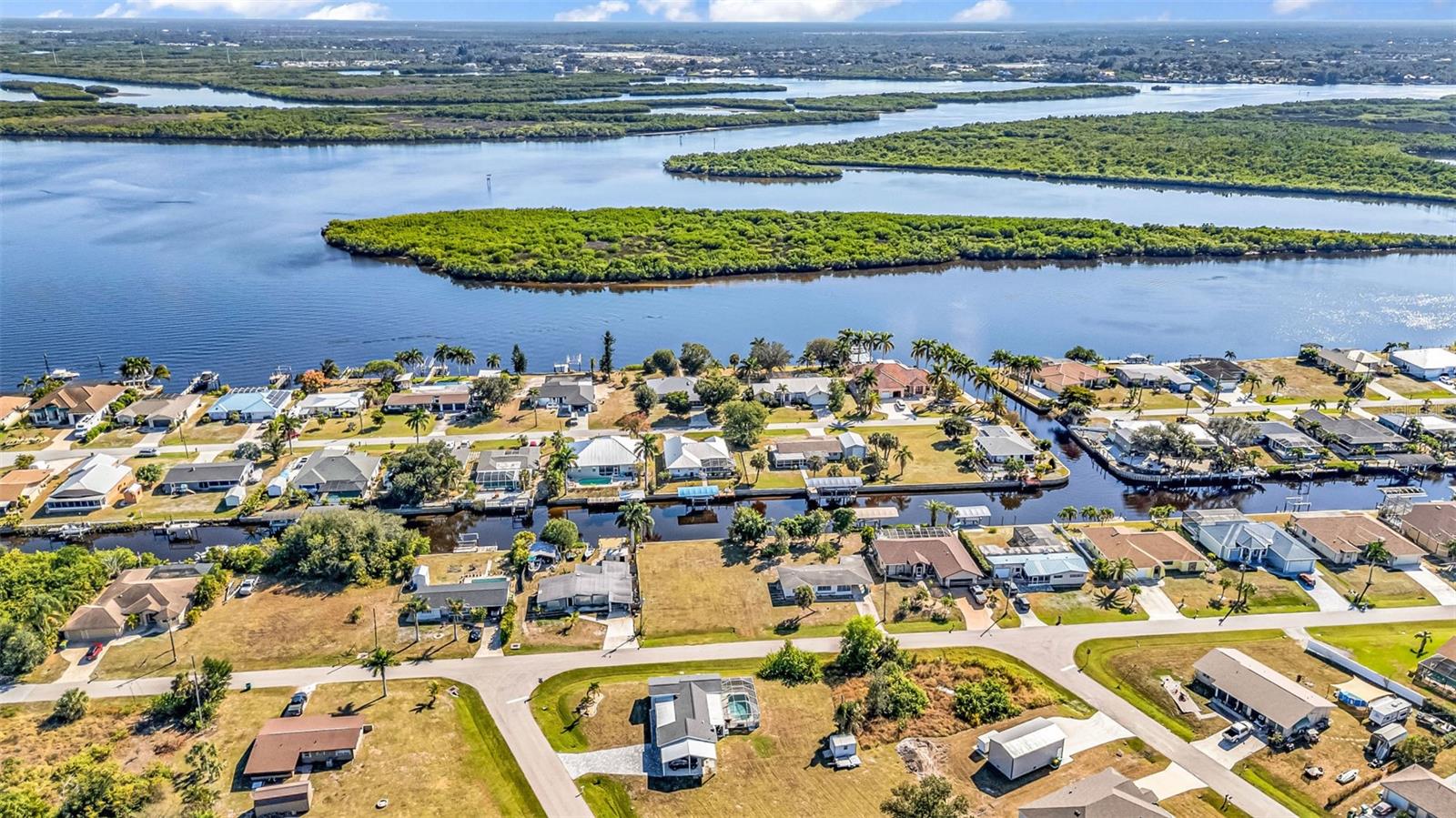 3334 DOVER DR