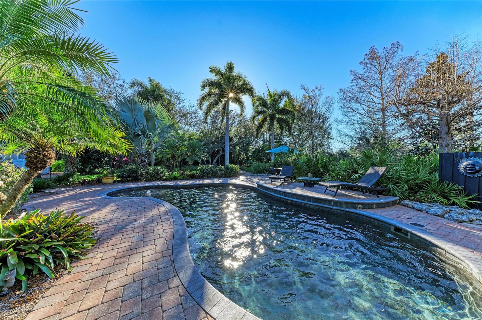 39321 WASHINGTON LOOP RD