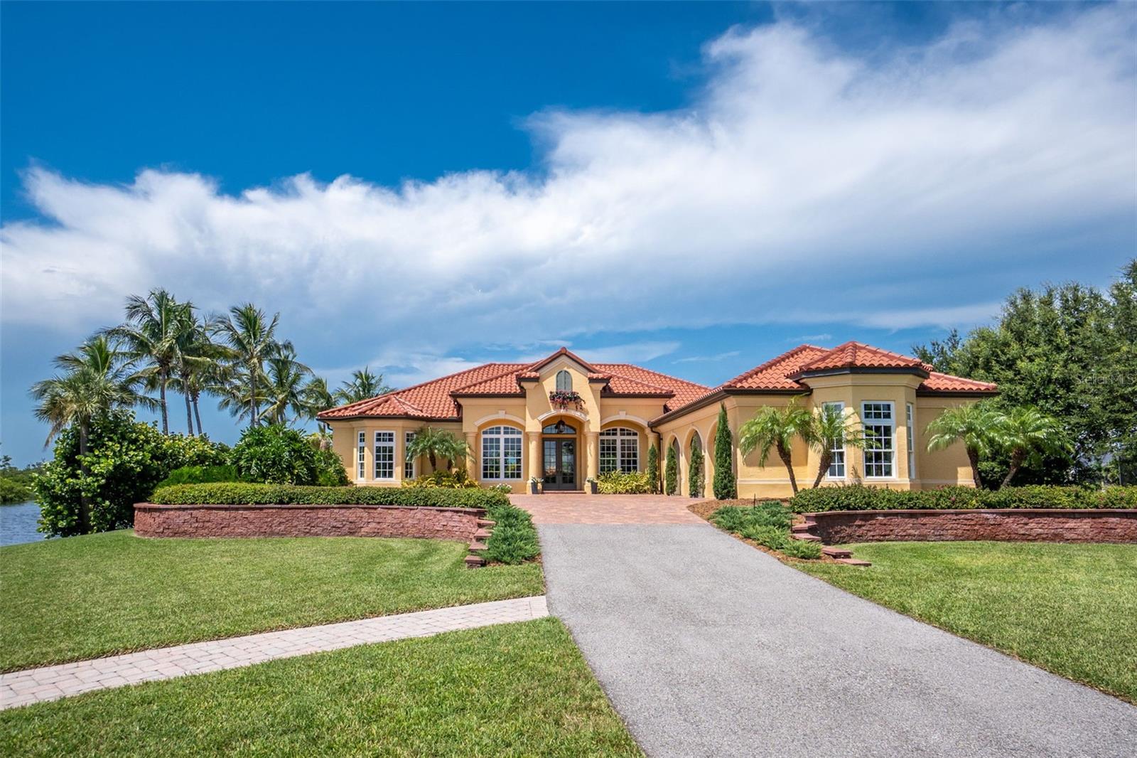5566 RIVER BAY DR