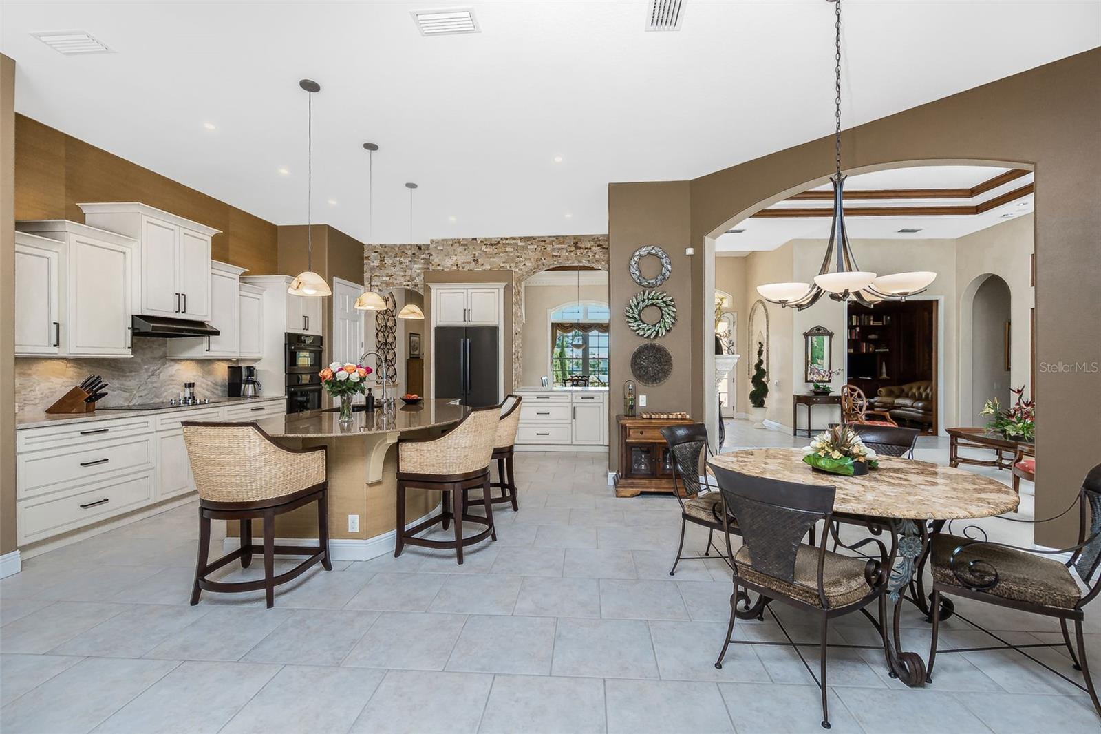 5566 RIVER BAY DR