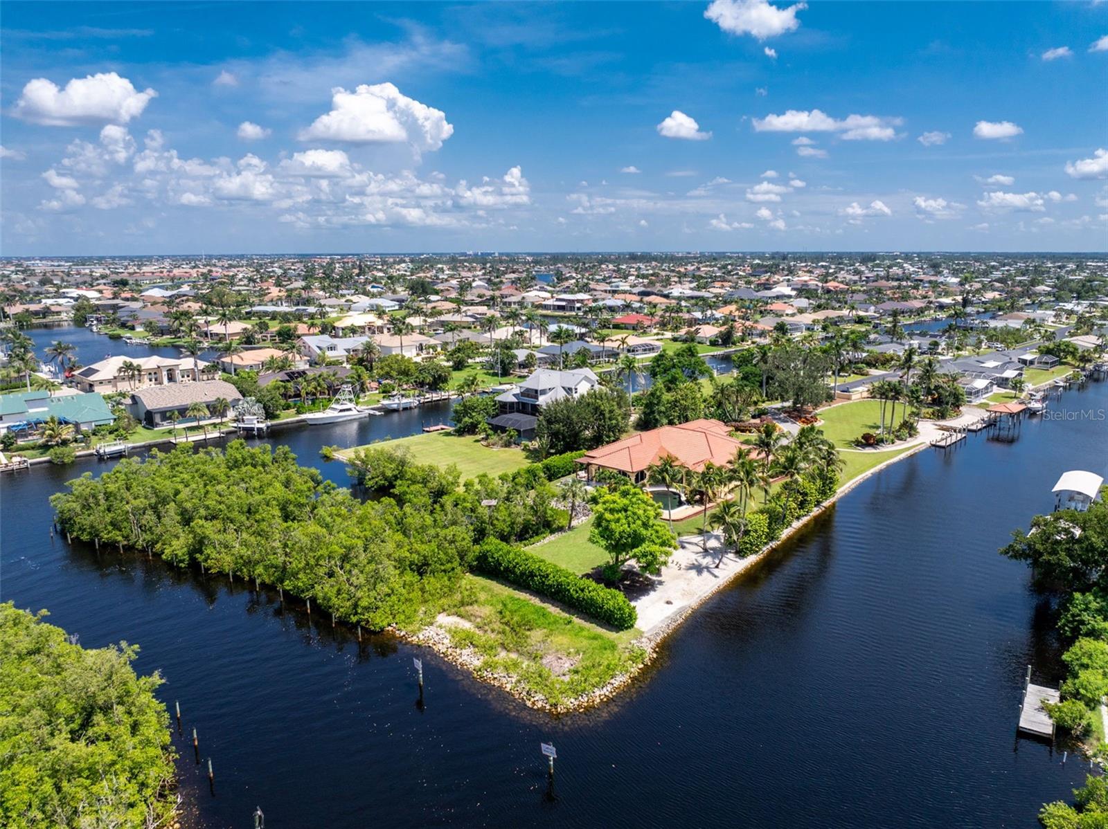 5566 RIVER BAY DR
