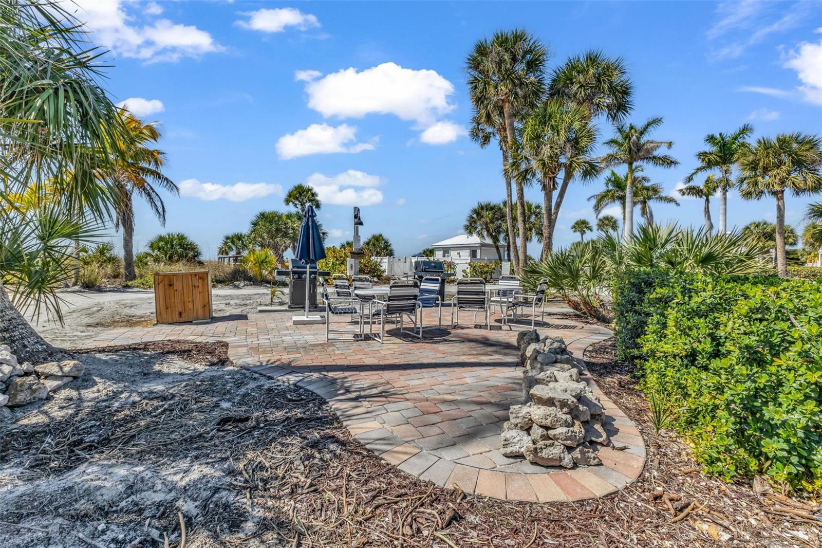 7454 PALM ISLAND DR #3311