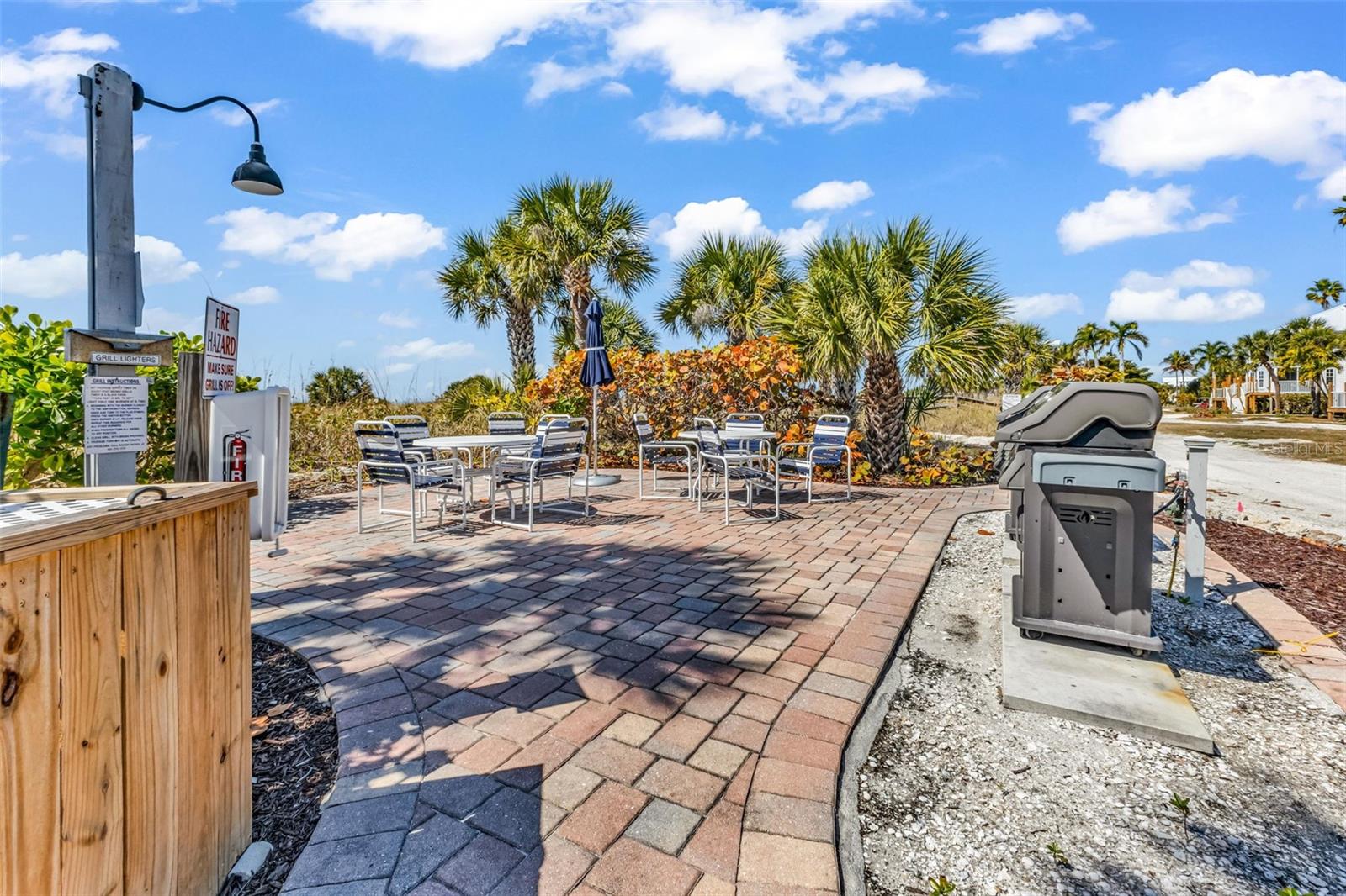 7454 PALM ISLAND DR #3311