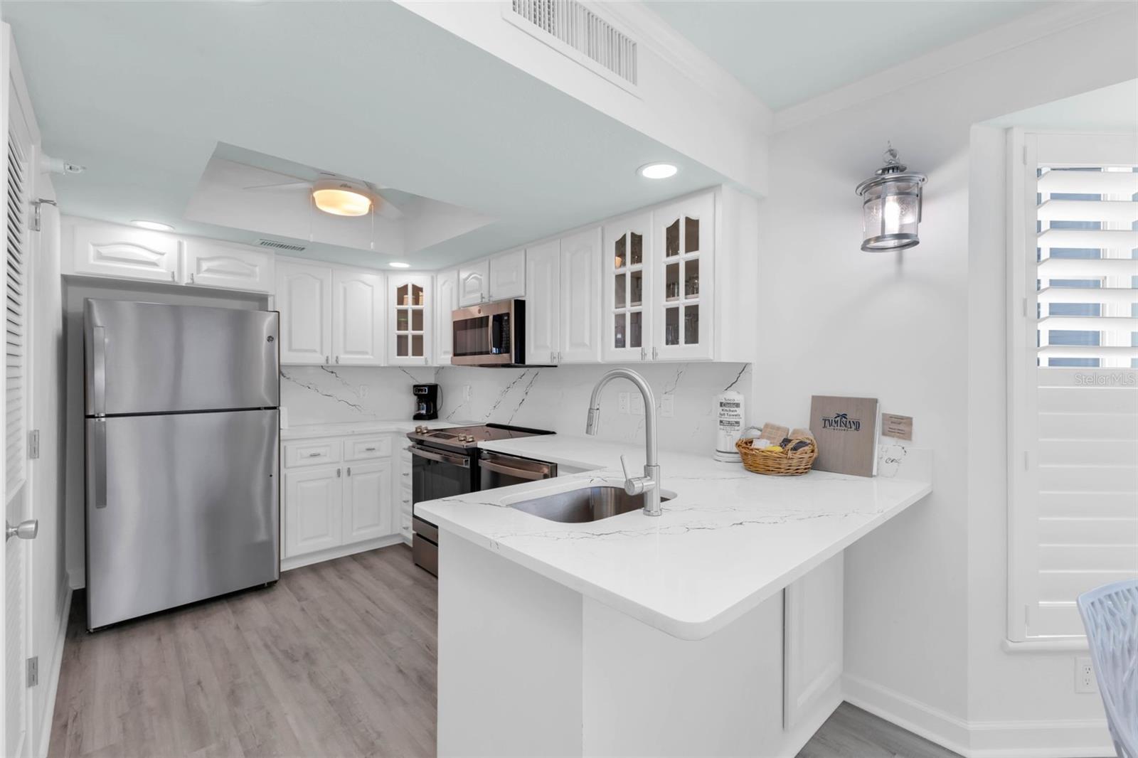 7454 PALM ISLAND DR #3311