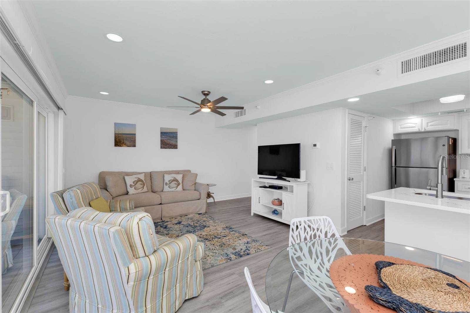 7454 PALM ISLAND DR #3311