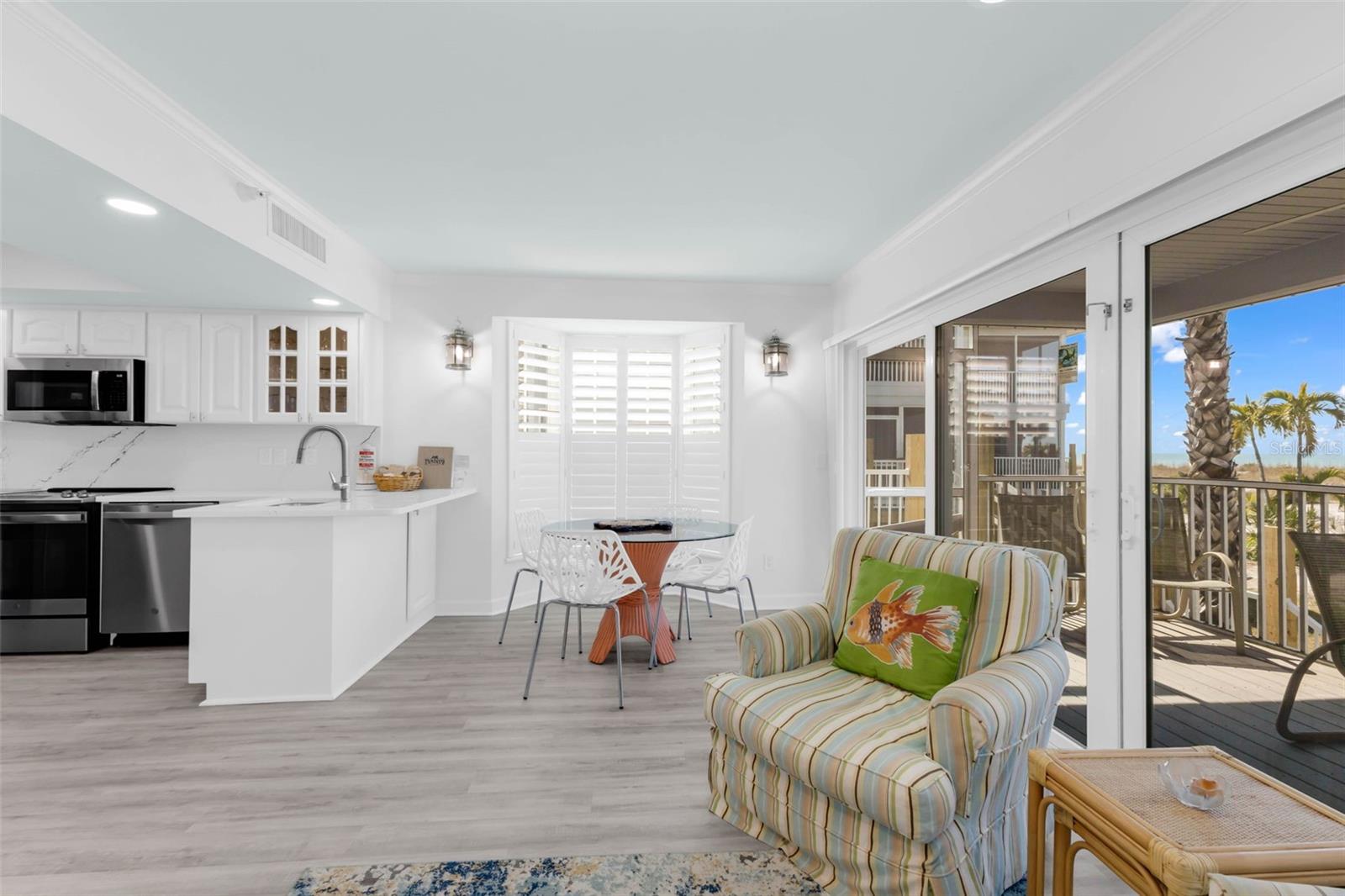 7454 PALM ISLAND DR #3311