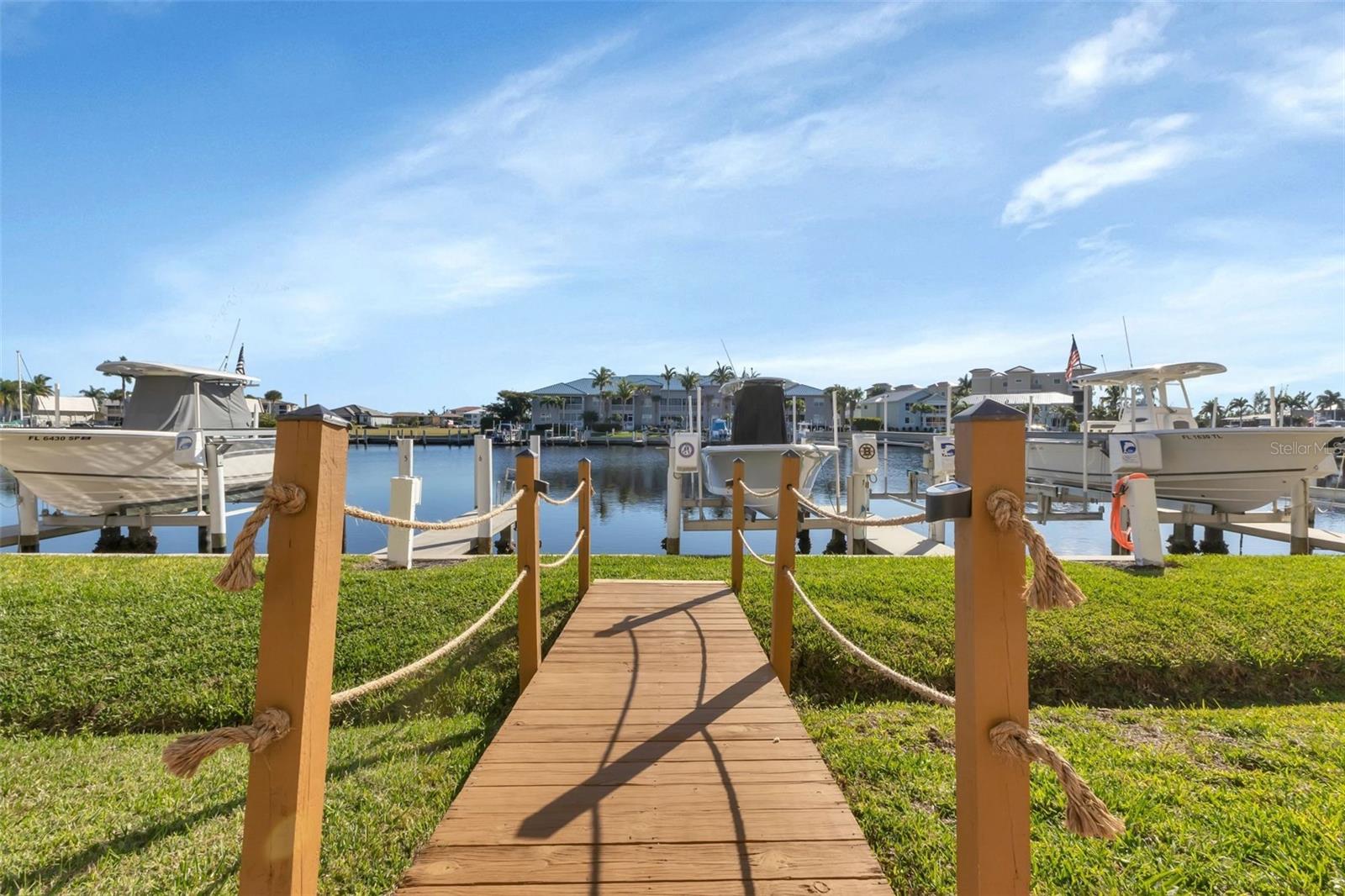 3308 PURPLE MARTIN DR #122