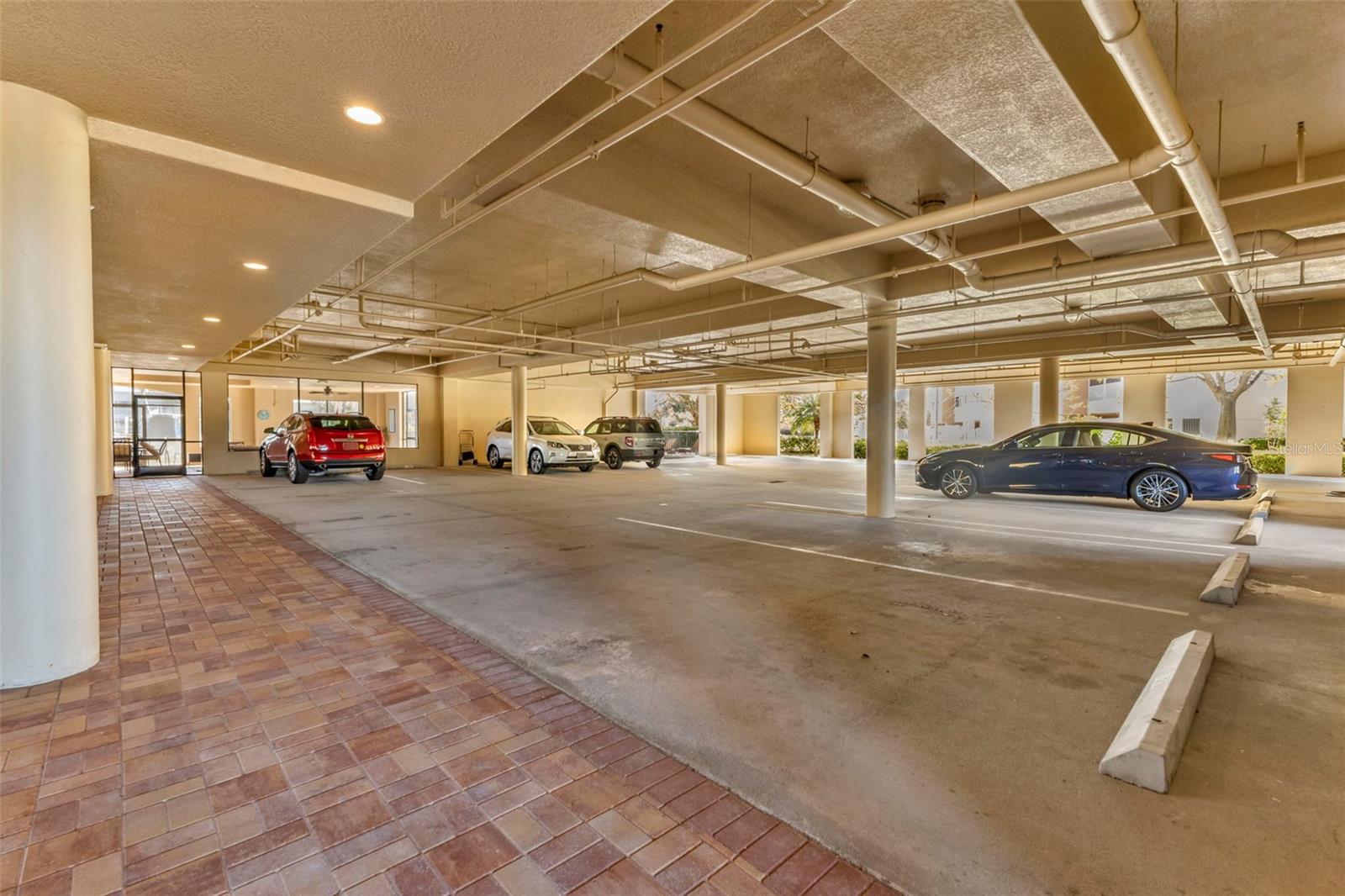 3308 PURPLE MARTIN DR #122