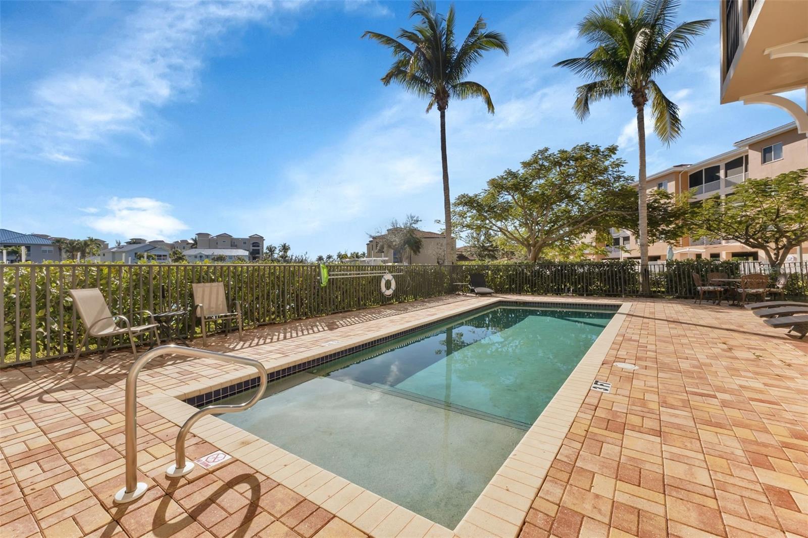 3308 PURPLE MARTIN DR #122