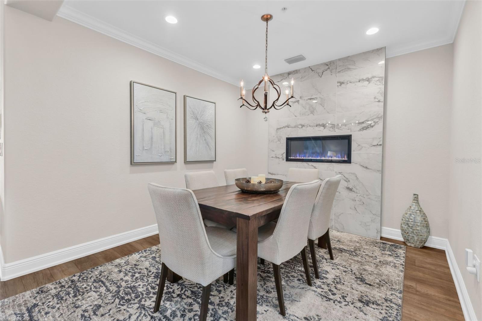 3308 PURPLE MARTIN DR #122