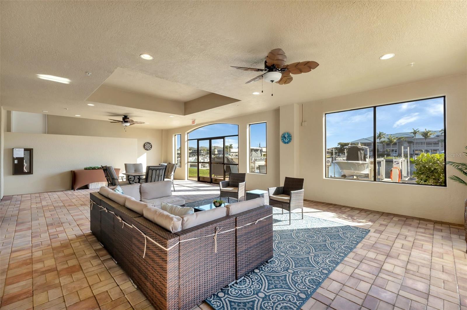 3308 PURPLE MARTIN DR #122