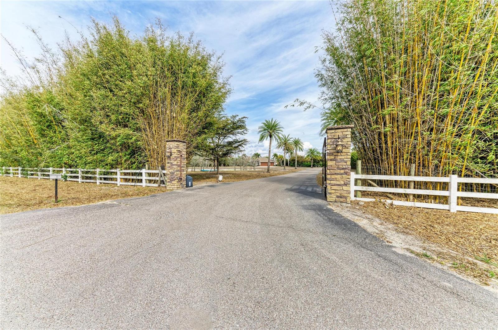 5348 PALANGOS DR