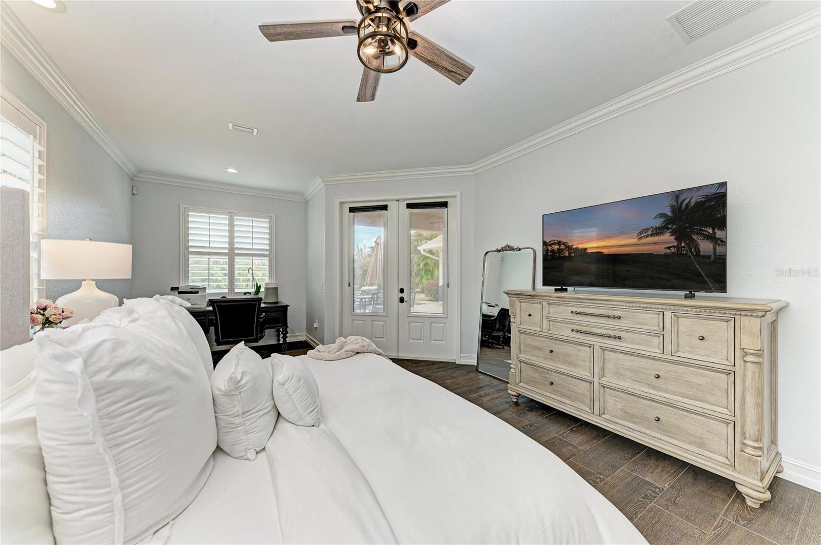 5348 PALANGOS DR