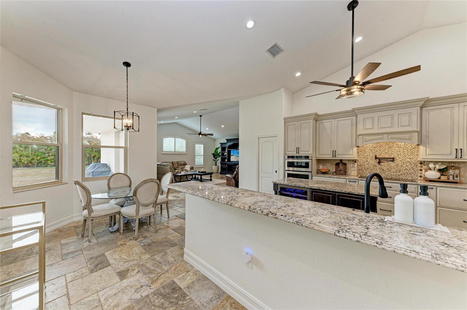 5348 PALANGOS DR