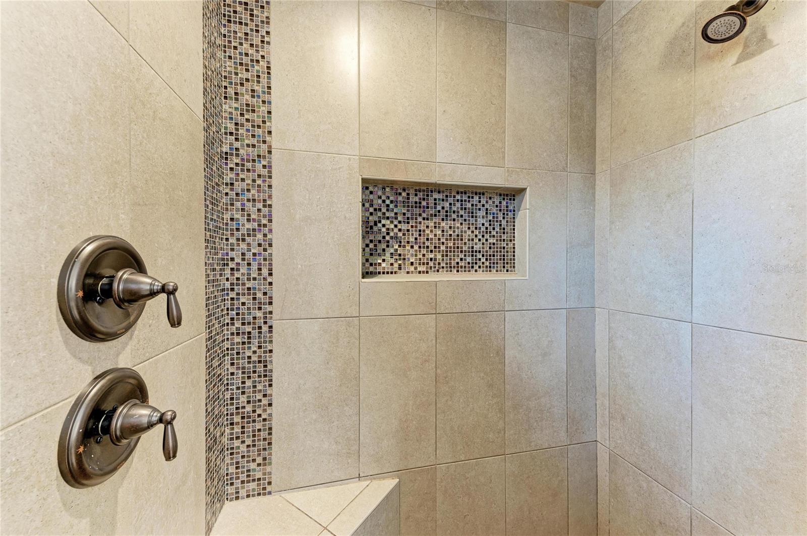 5348 PALANGOS DR