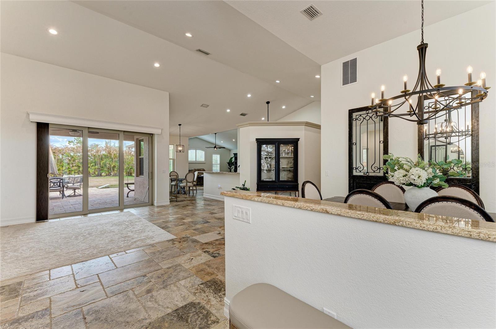 5348 PALANGOS DR