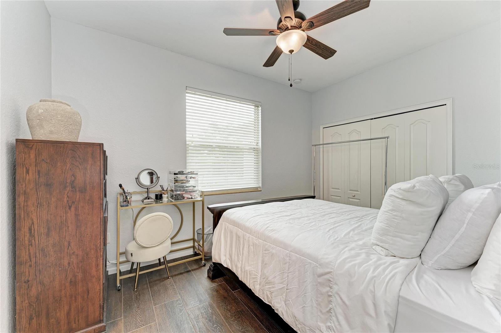 5348 PALANGOS DR
