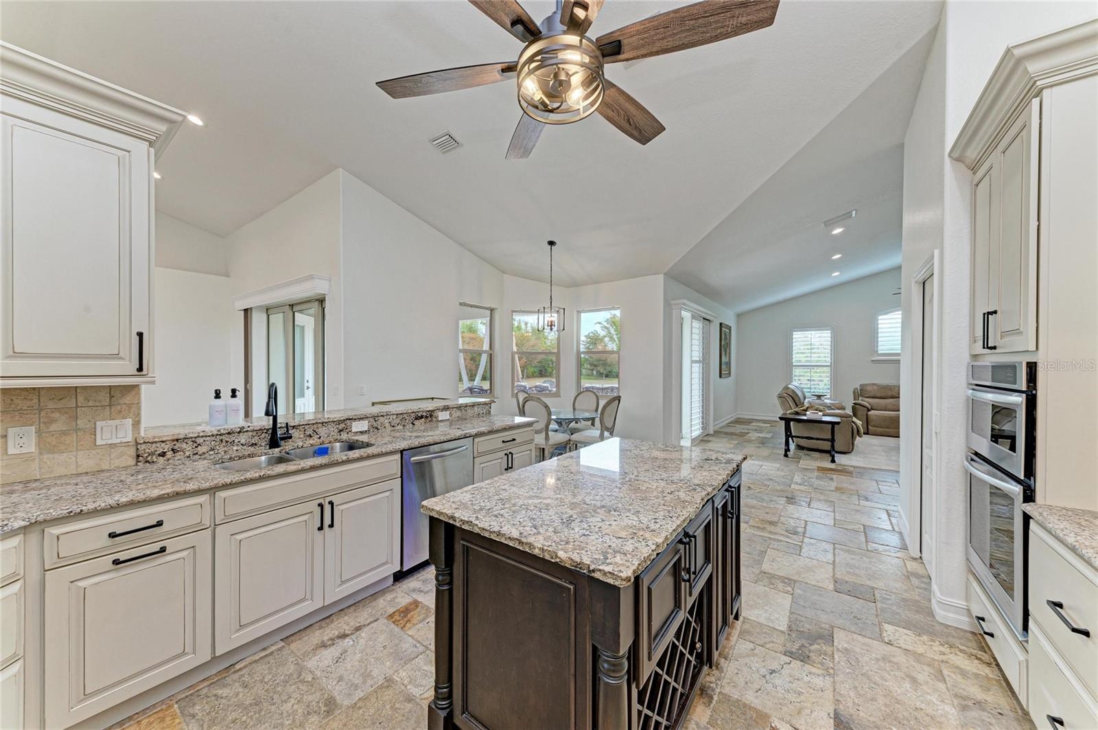 5348 PALANGOS DR