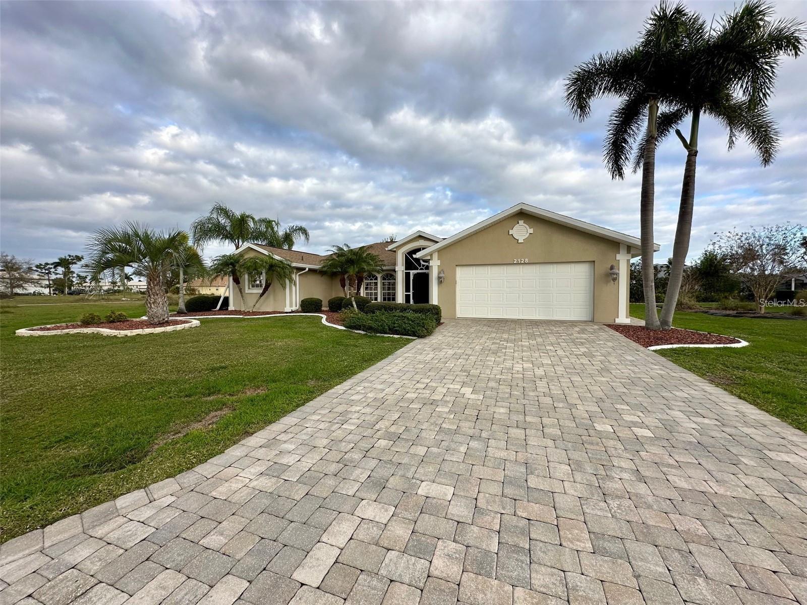 2128 ULSTER CT