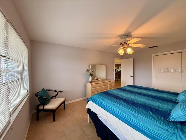 2460 W MARION AVE