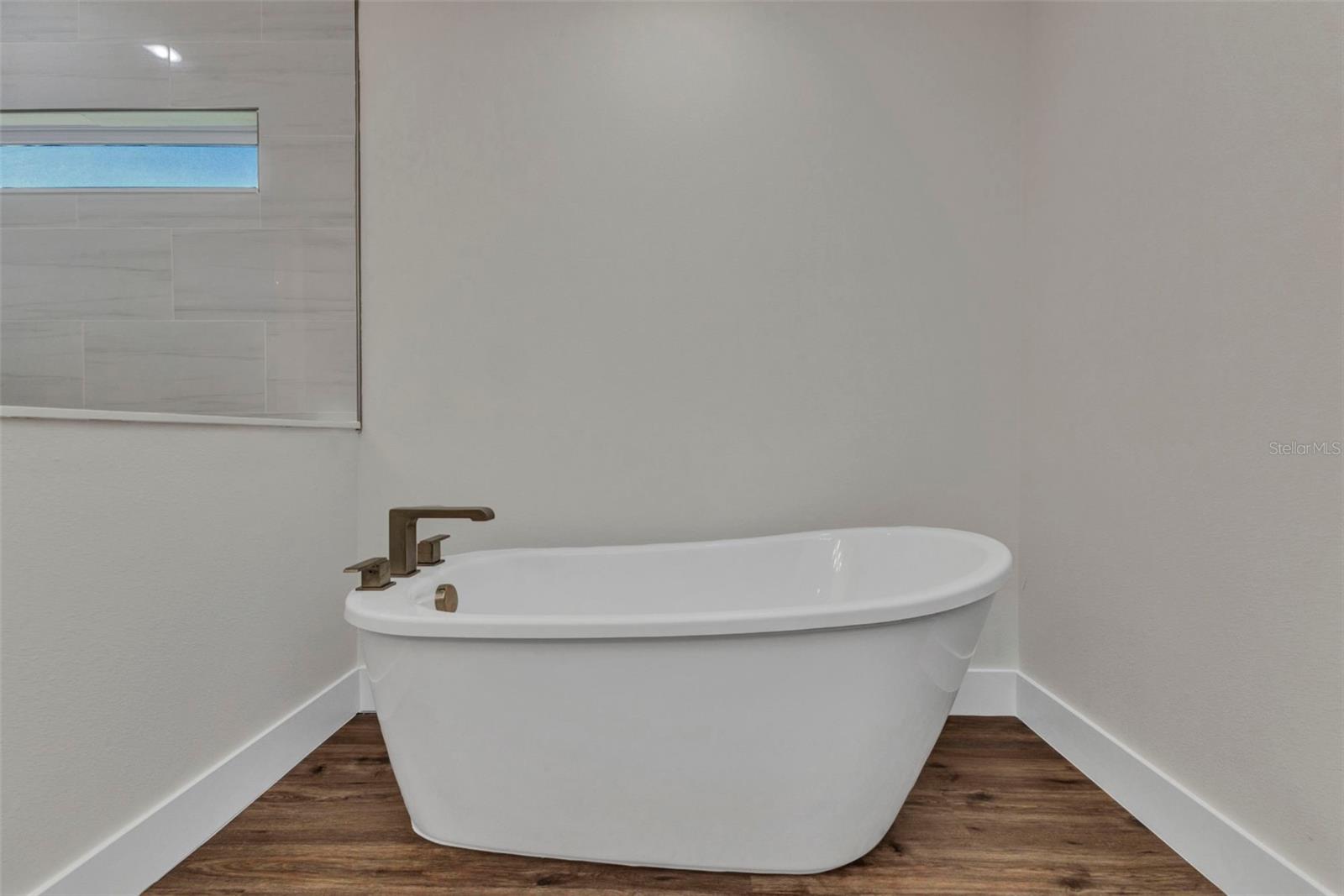 0997160030 BOLANDER TER