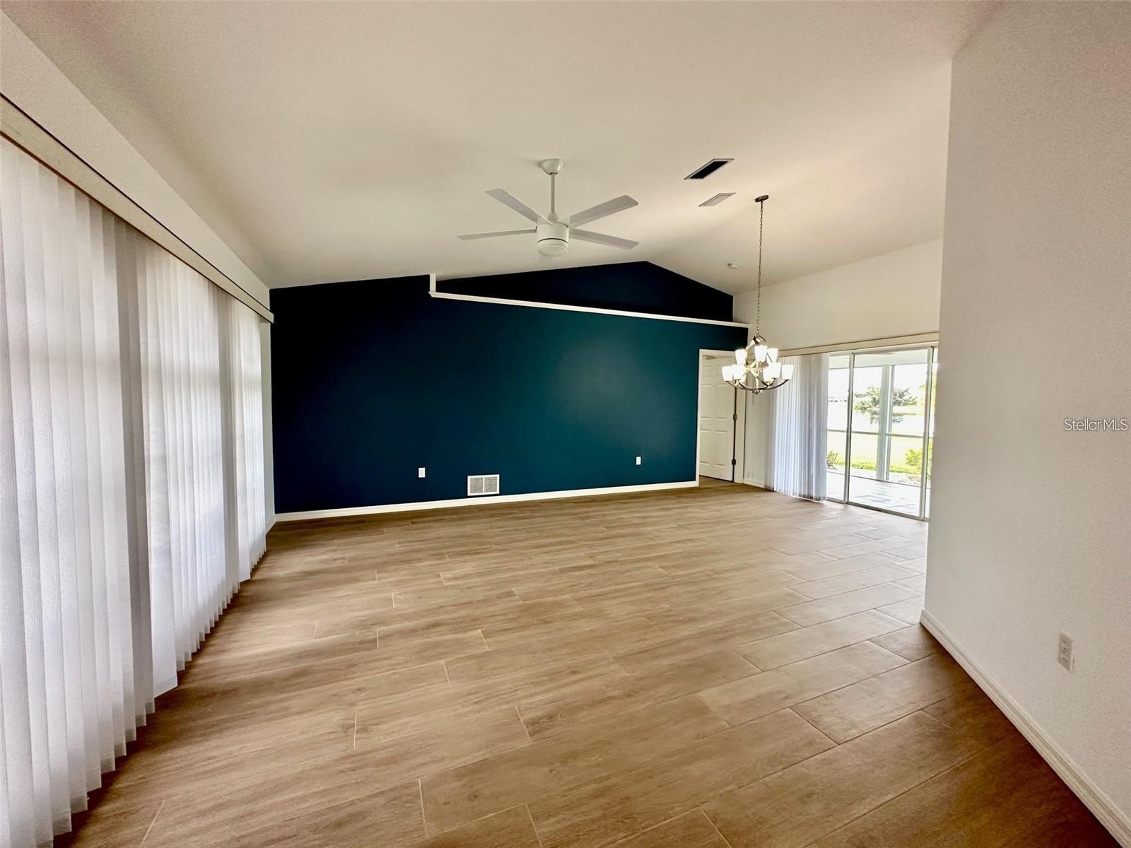 2169 ONONDAGA LN