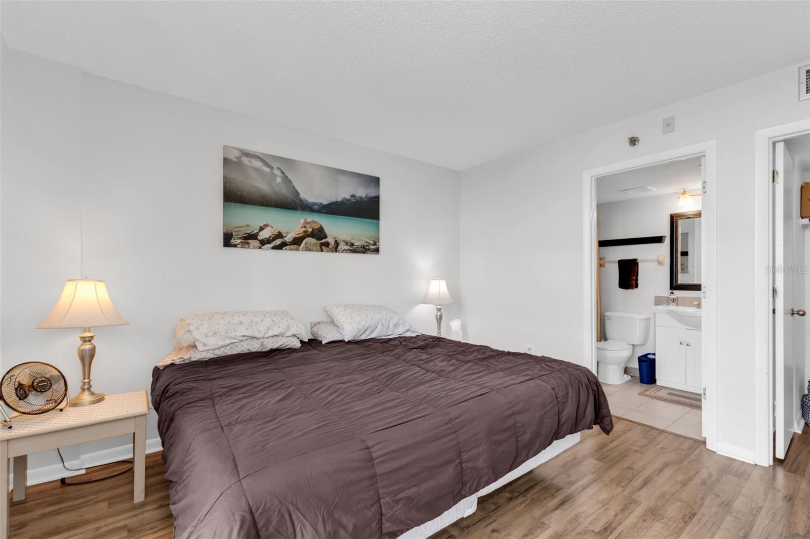 21405 OLEAN BLVD #528