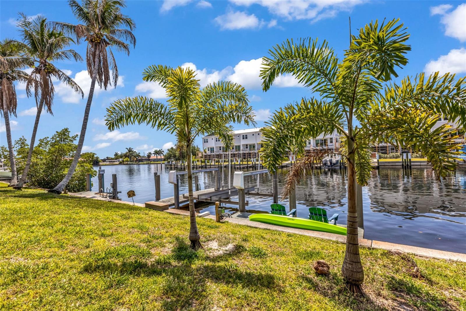 276 LEWIS CIR #112