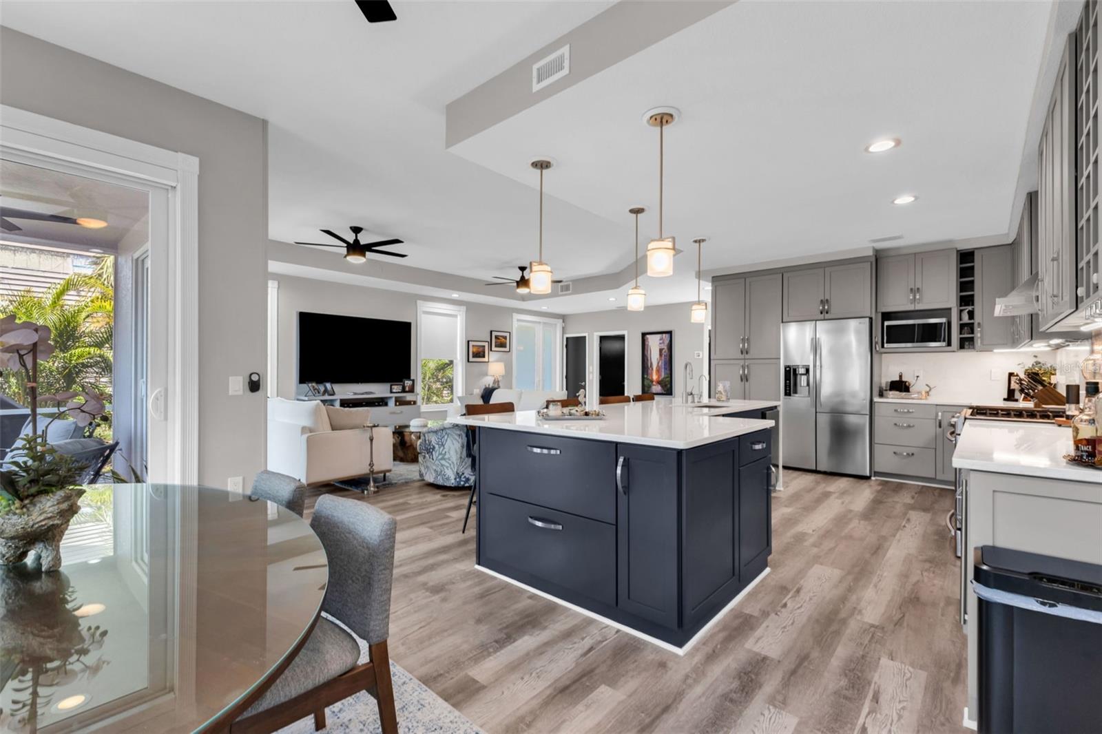 276 LEWIS CIR #112