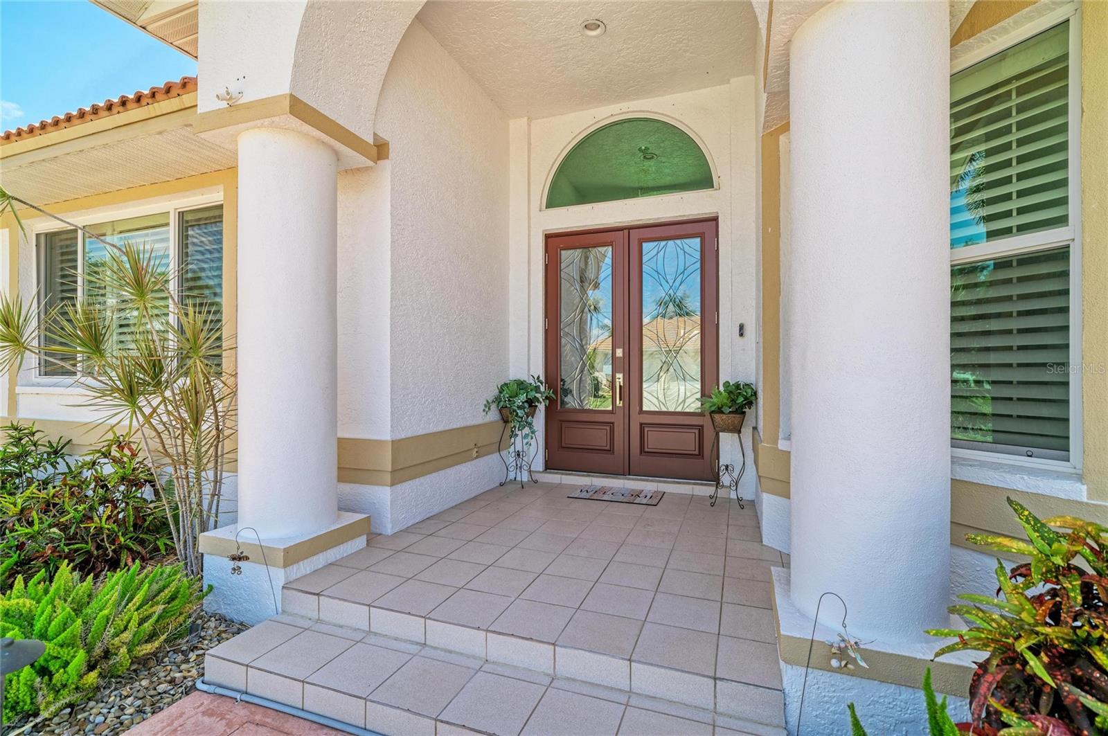 524 LA CARUNA CT