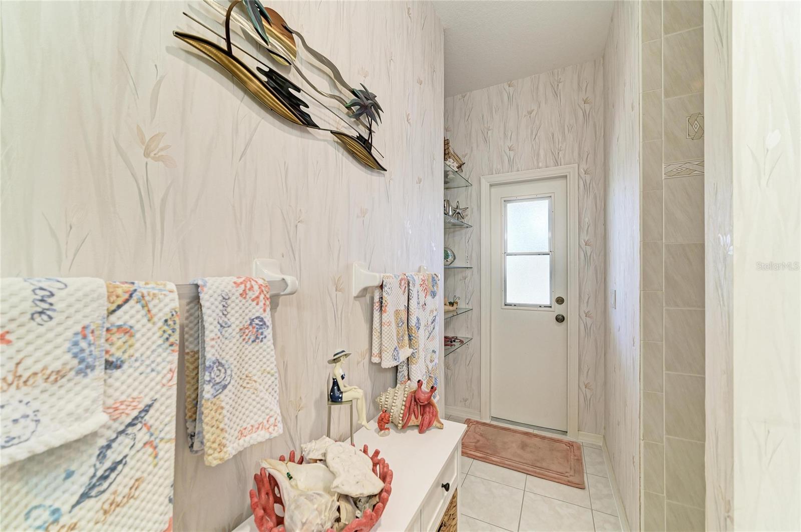 524 LA CARUNA CT