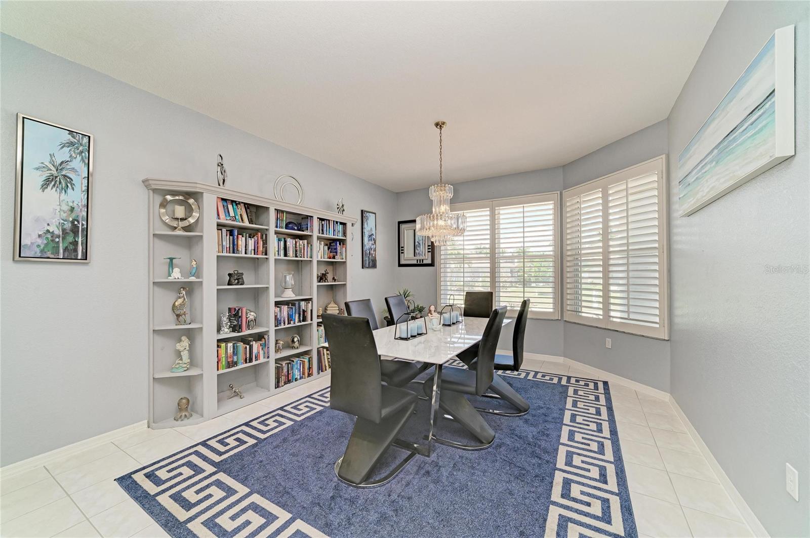 524 LA CARUNA CT