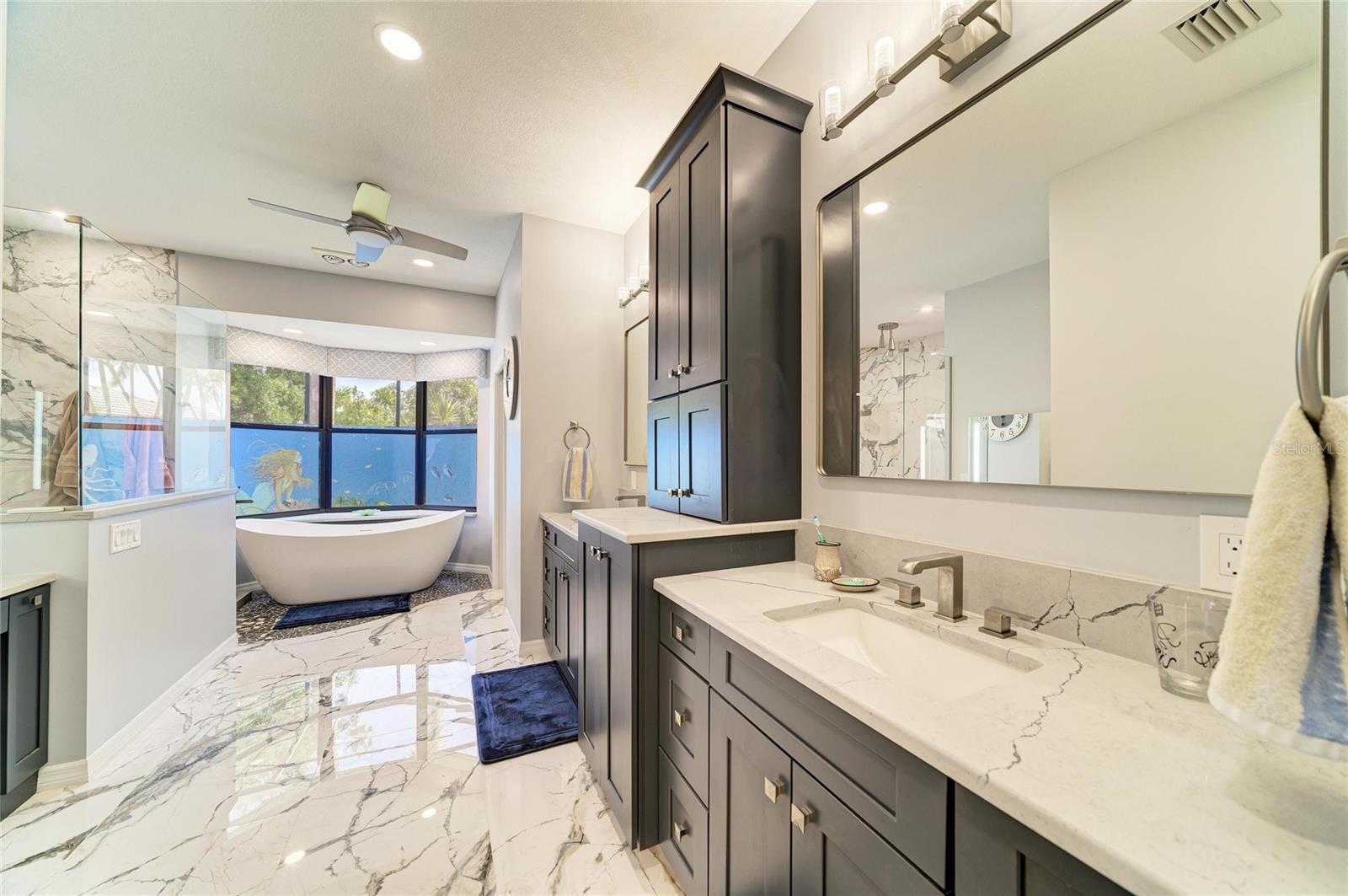 524 LA CARUNA CT