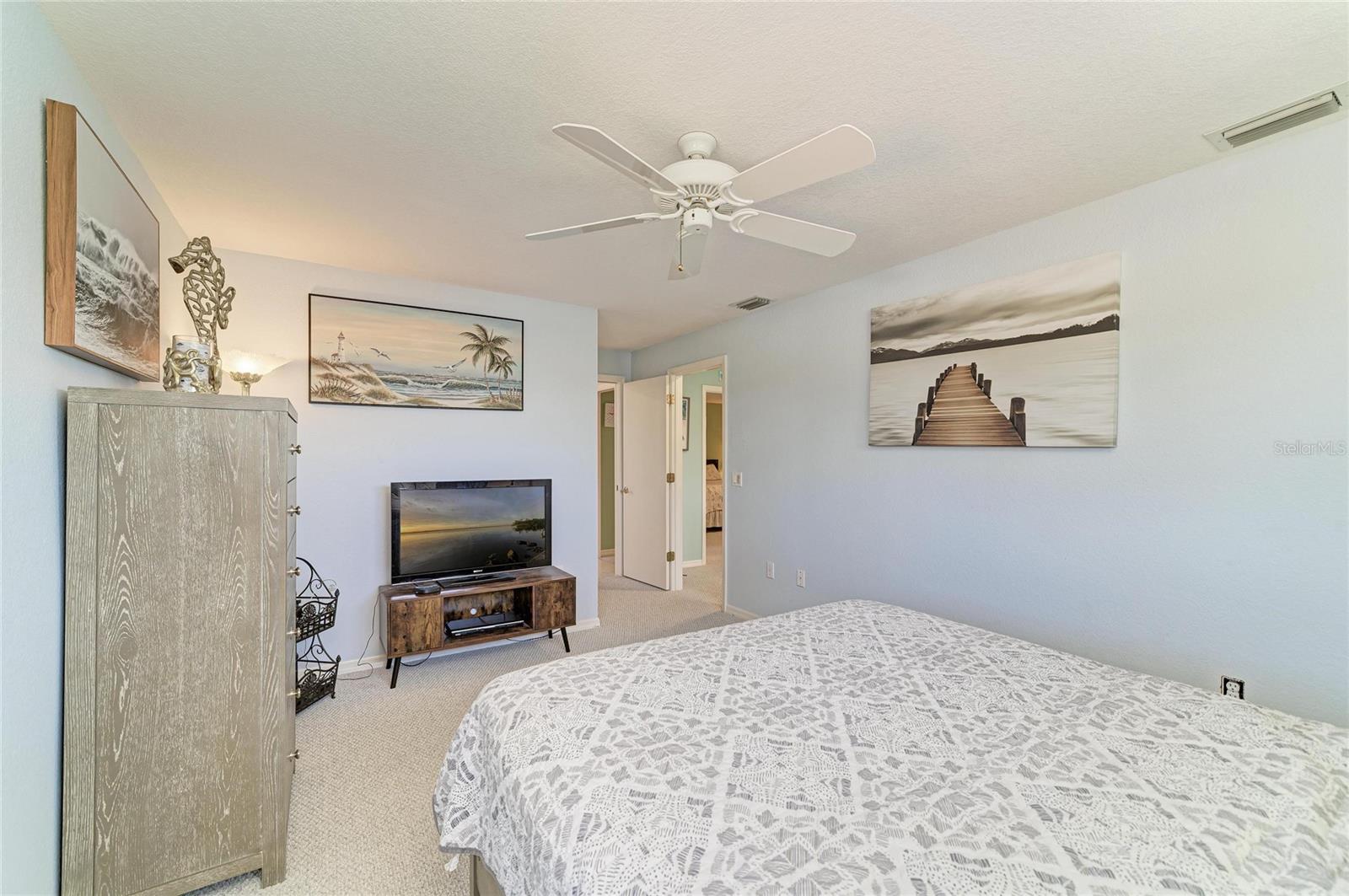 524 LA CARUNA CT