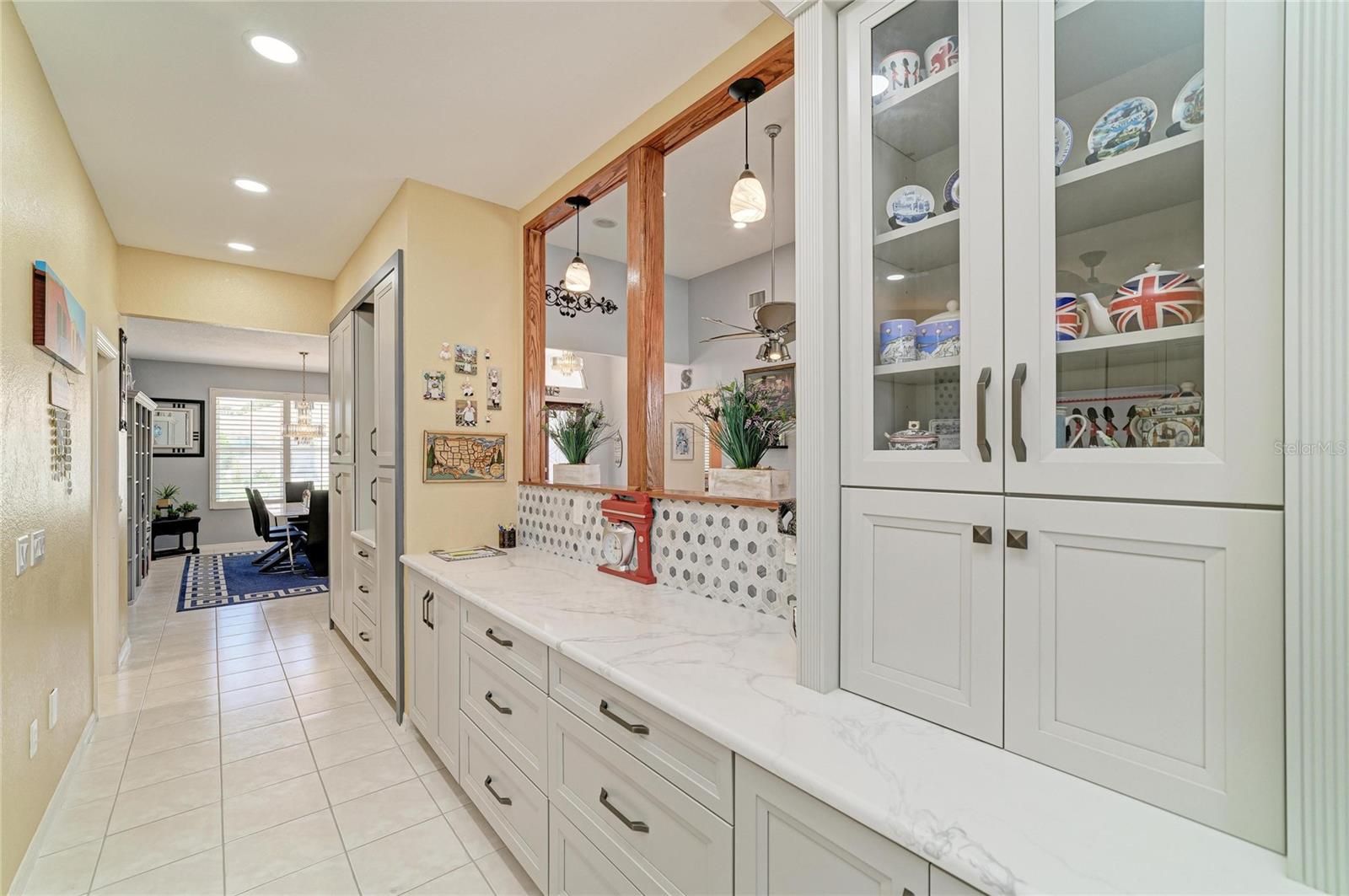 524 LA CARUNA CT