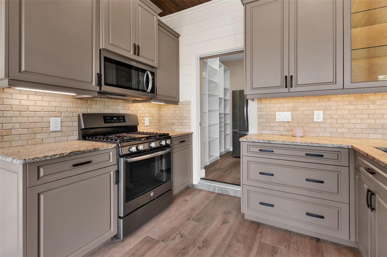 8306 SW SAND CRANE LOT 87 CIR