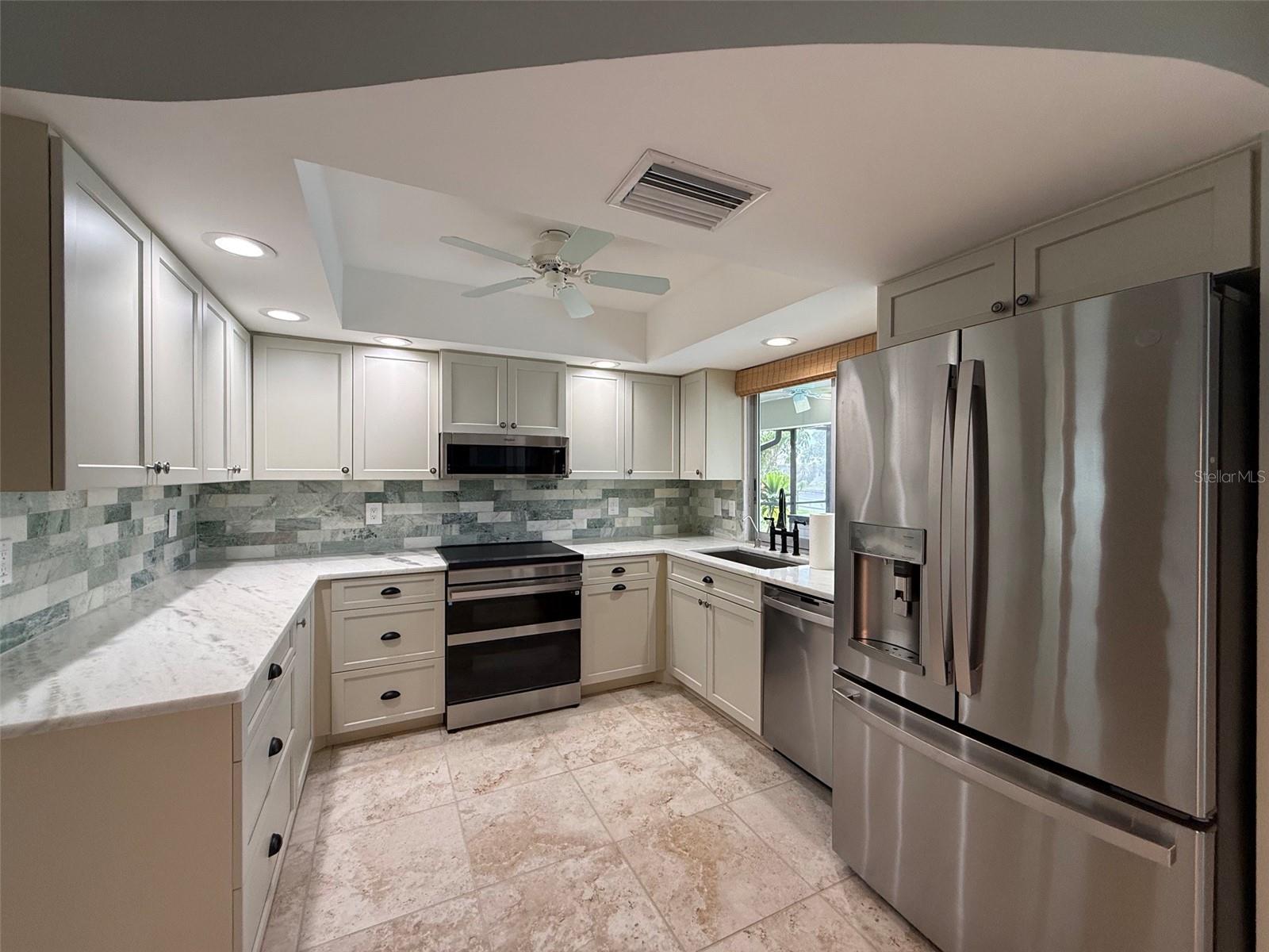 2448 ROSA LN