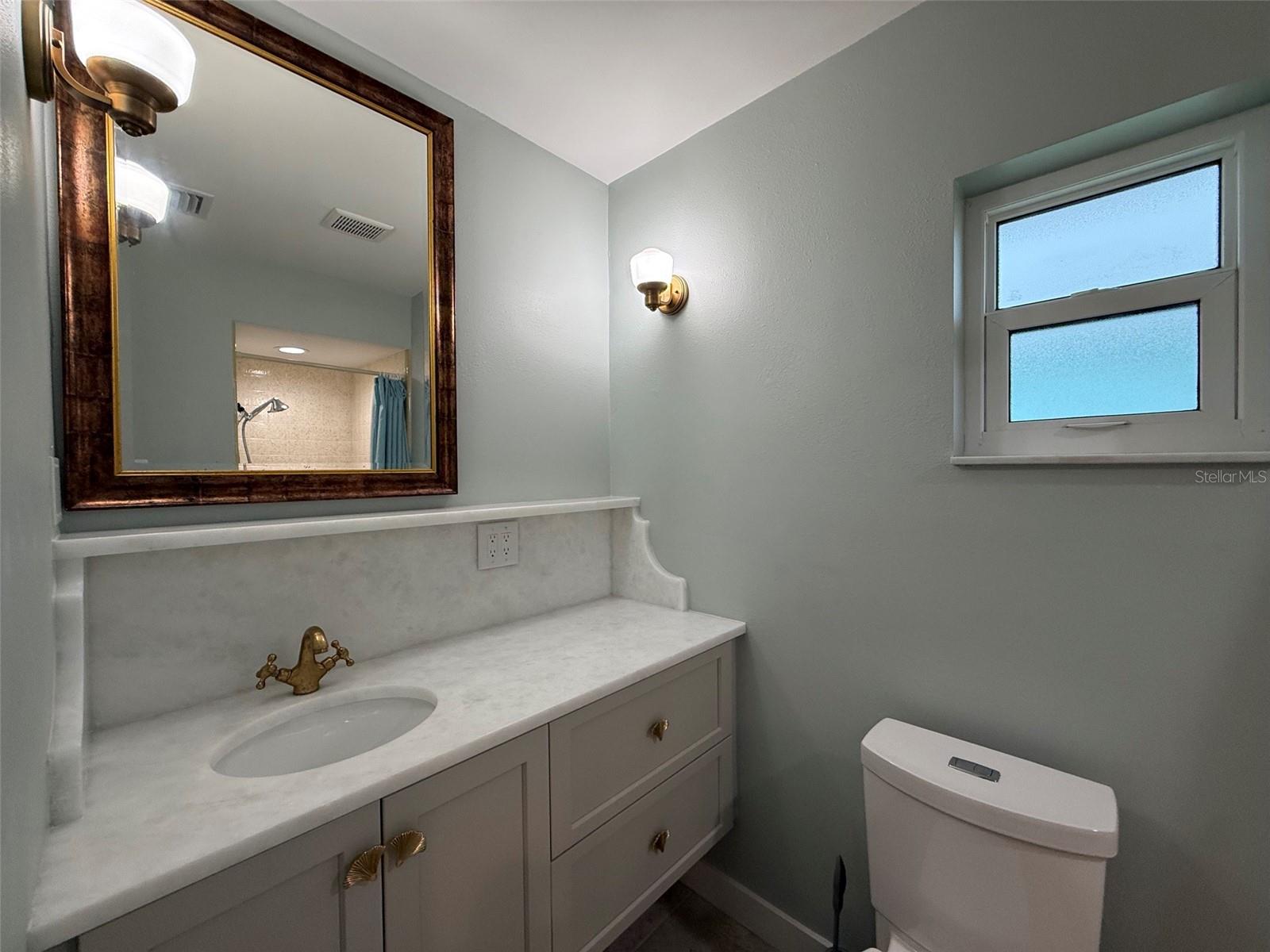 2448 ROSA LN