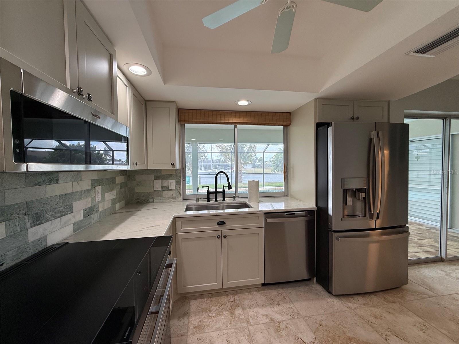 2448 ROSA LN