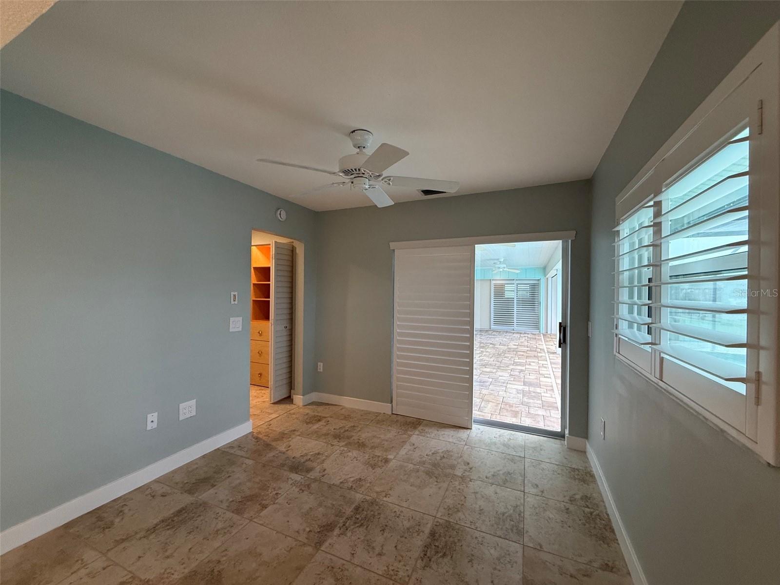 2448 ROSA LN