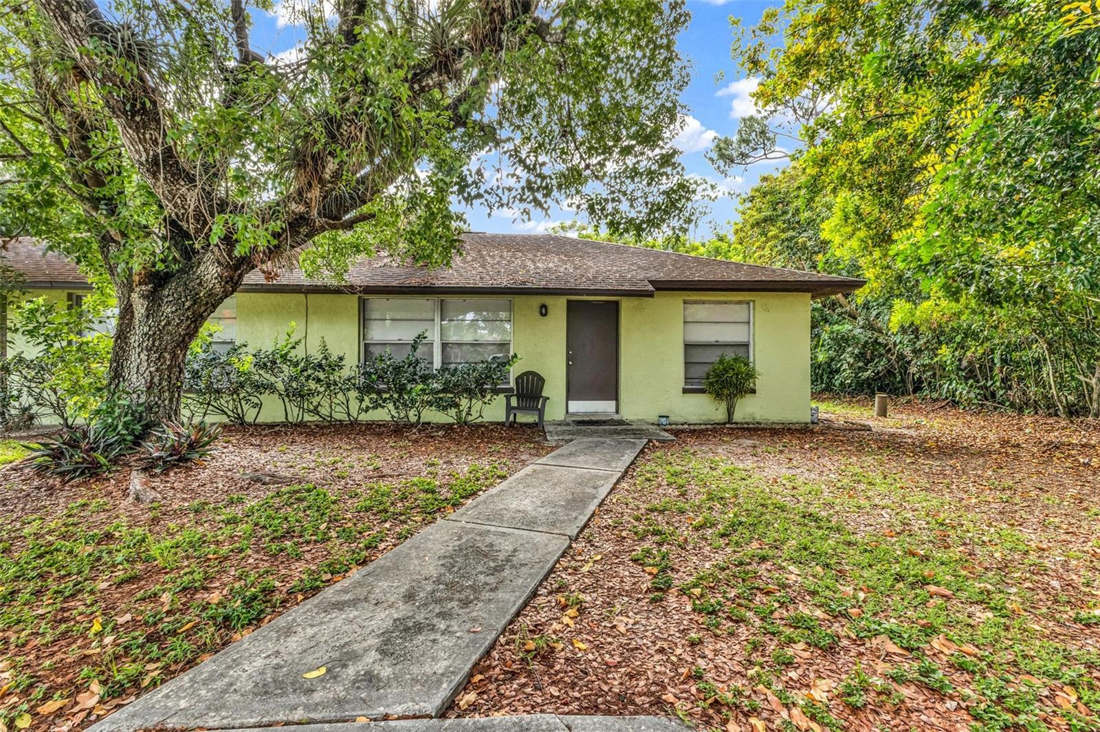 18617/18619 BARTOW BLVD