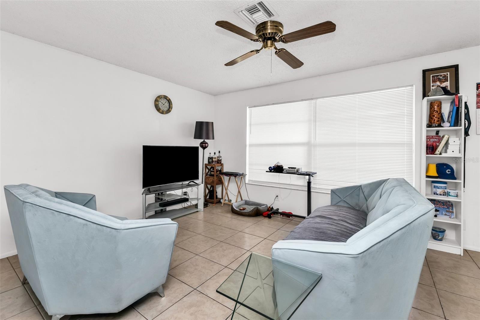 18617/18619 BARTOW BLVD