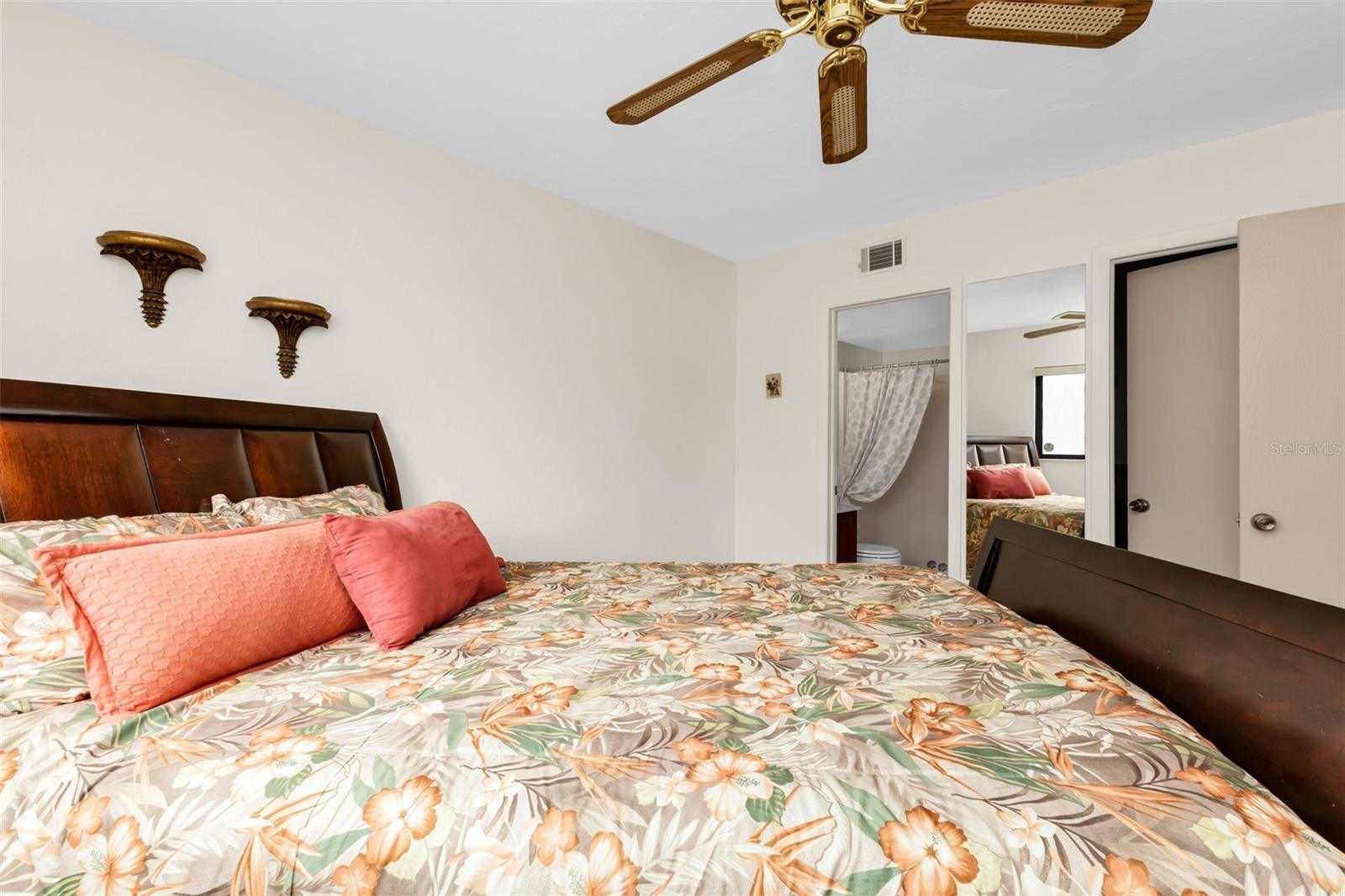 25225 RAMPART BLVD #1604