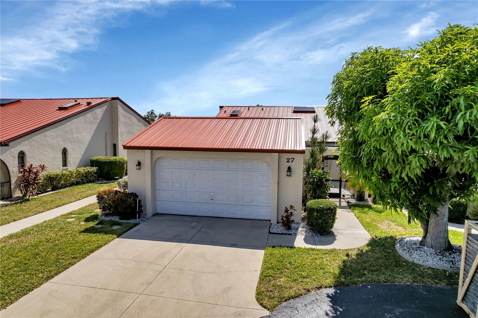 1780 DEBORAH DR #27
