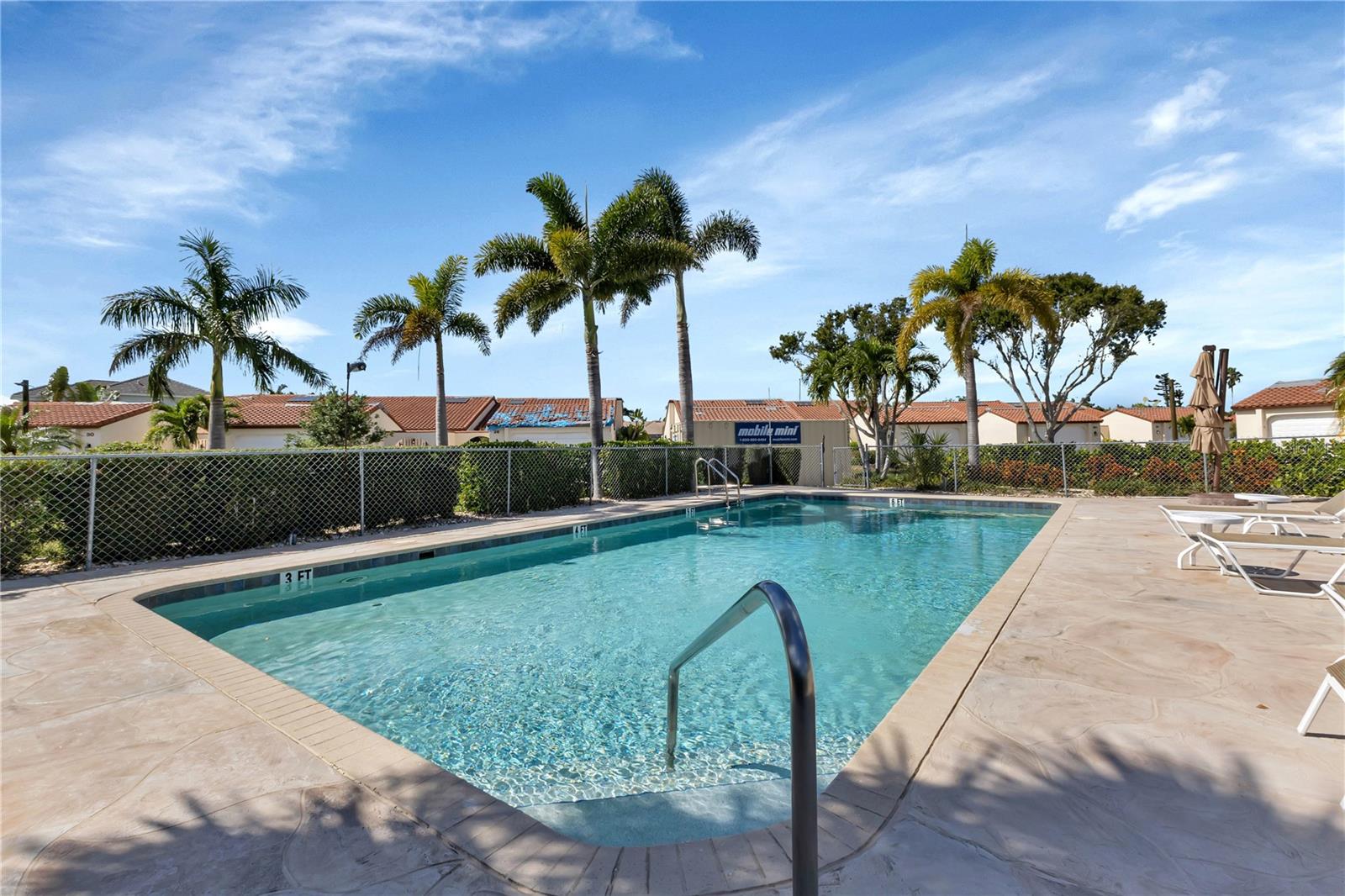 1780 DEBORAH DR #27