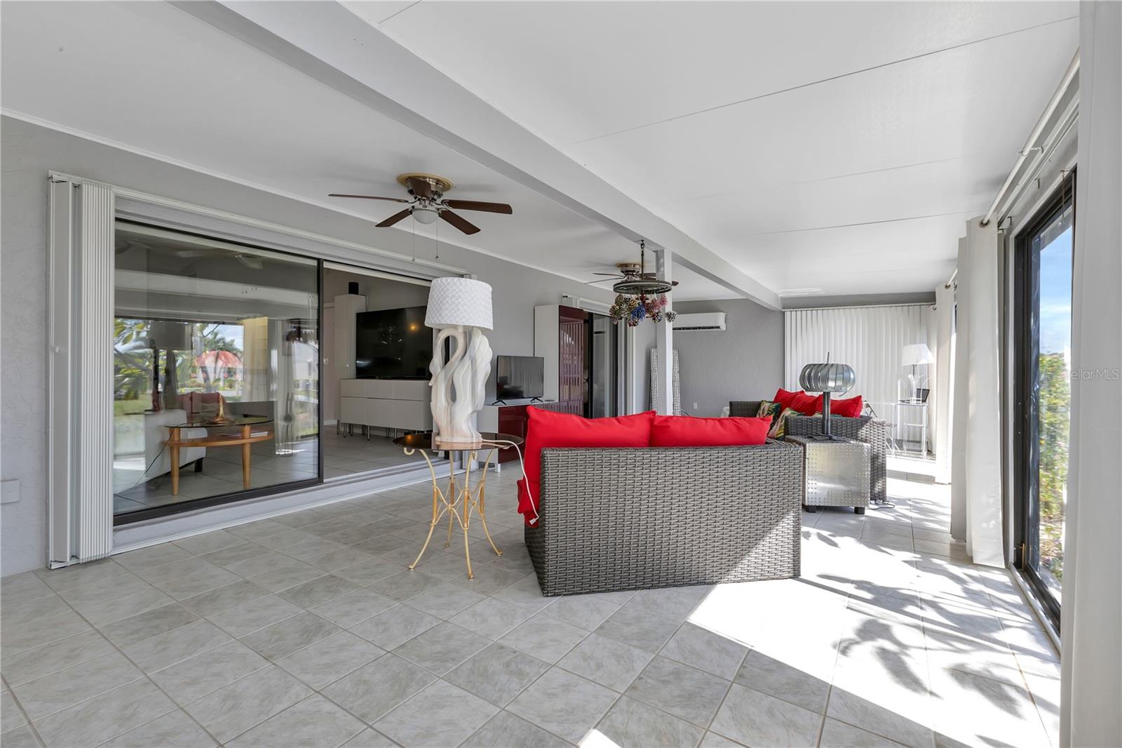 1780 DEBORAH DR #27
