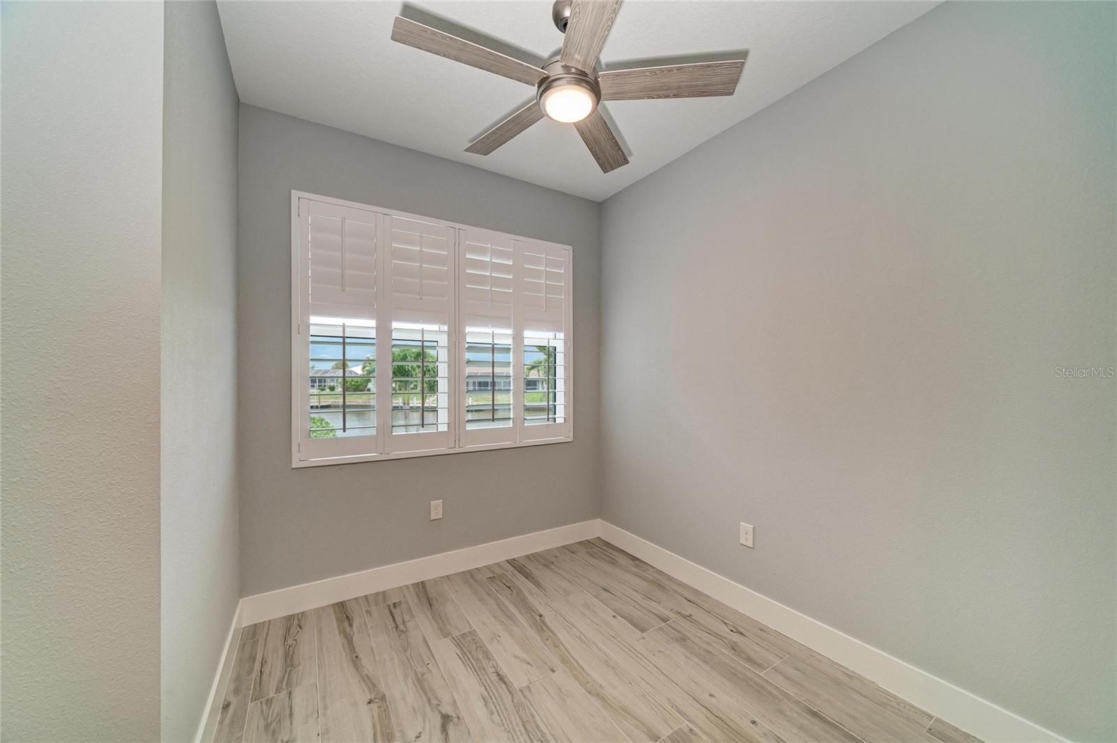 490 SORRENTO CT