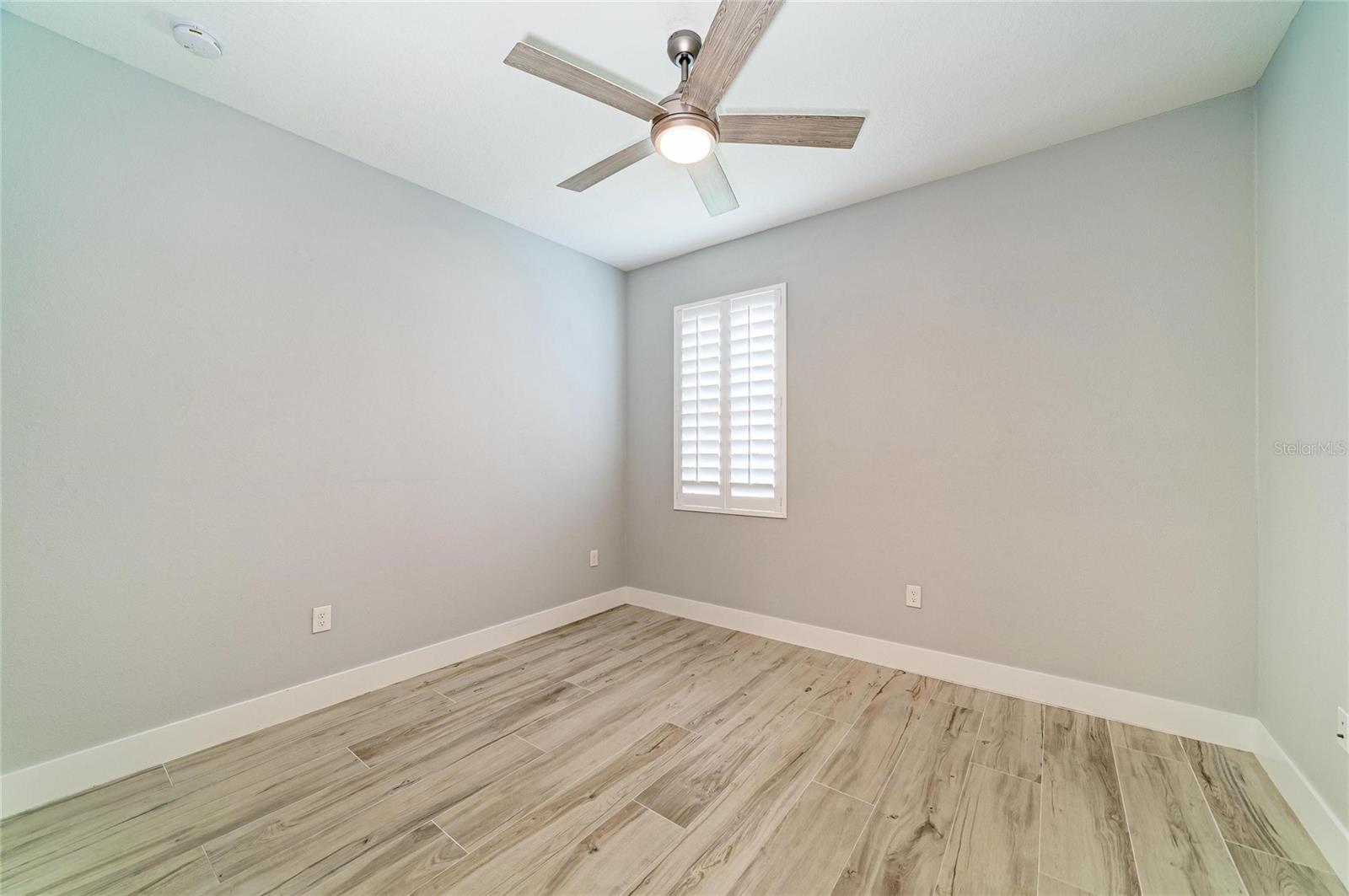 490 SORRENTO CT