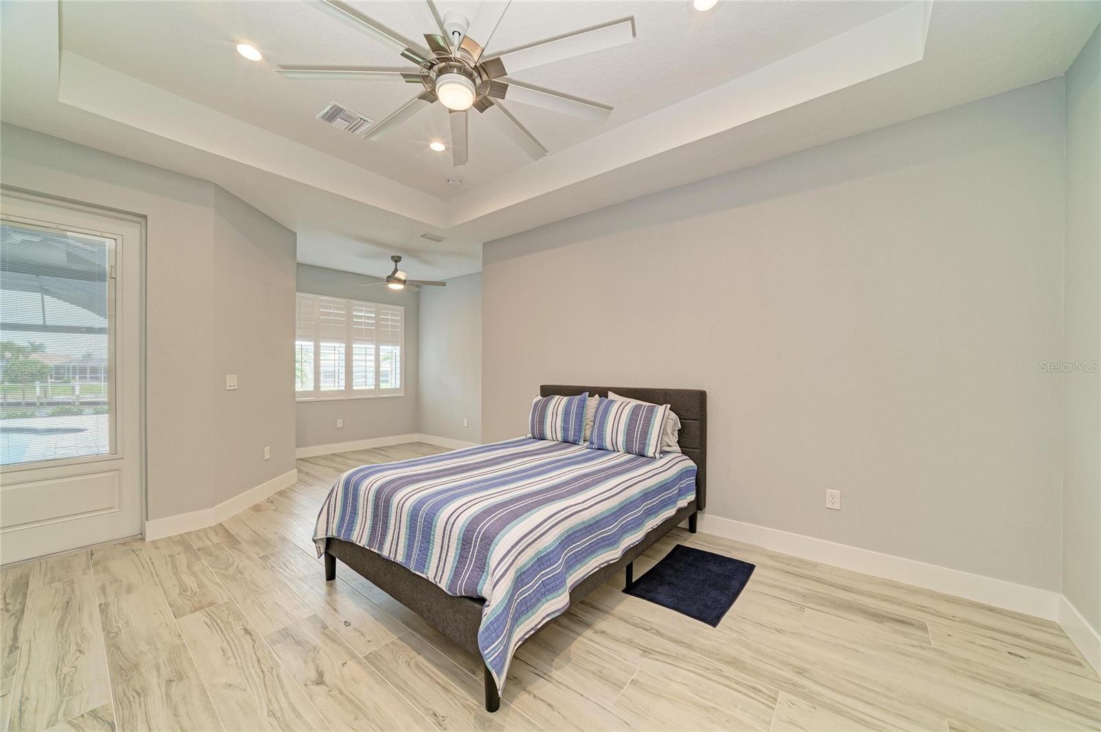 490 SORRENTO CT