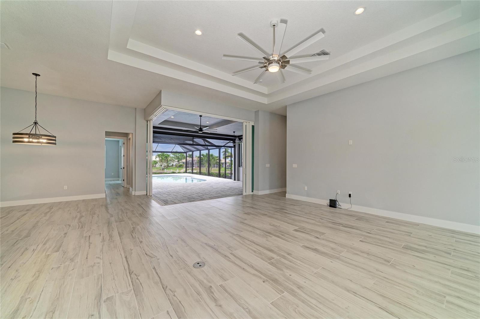 490 SORRENTO CT